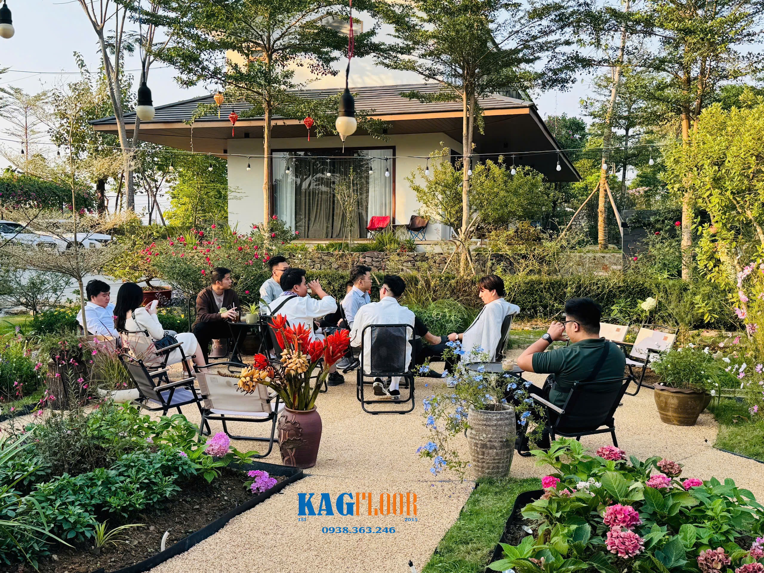 san-soi-chong-truot-quan-cafe-checkin-kag-.jpg (2.51 MB)