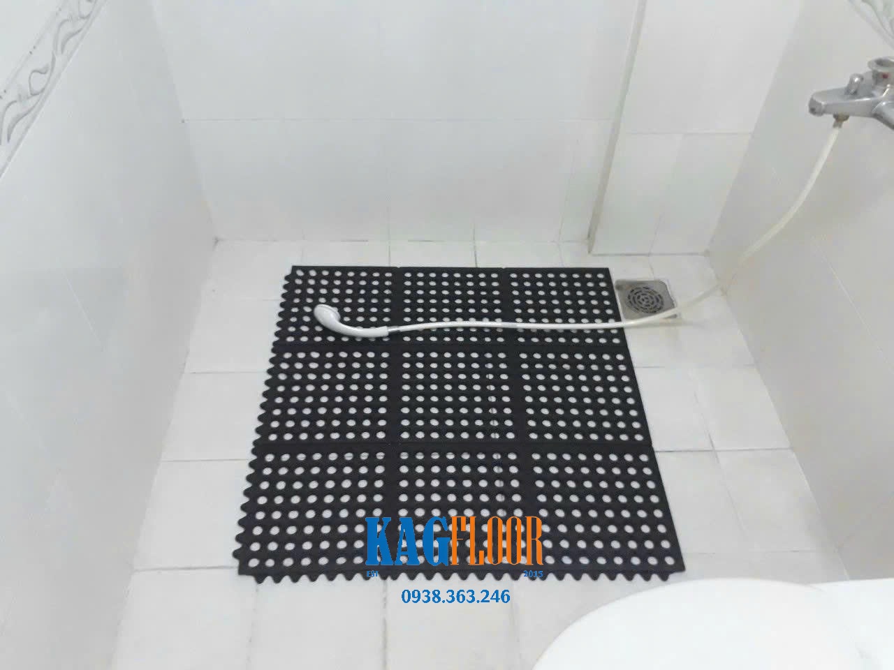 Thảm cao su chống trượt nhà tắm cho người già trẻ em