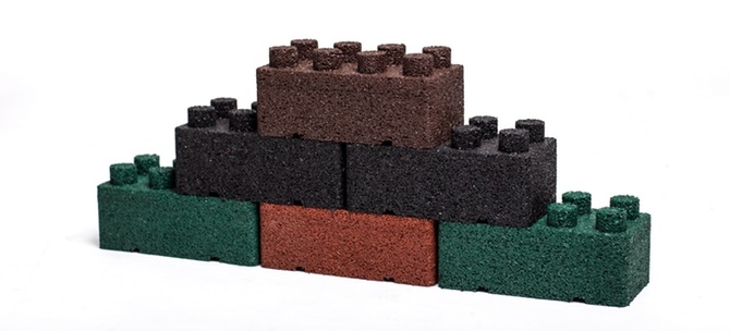 gach-cao-su-lego.jpg (53 KB)