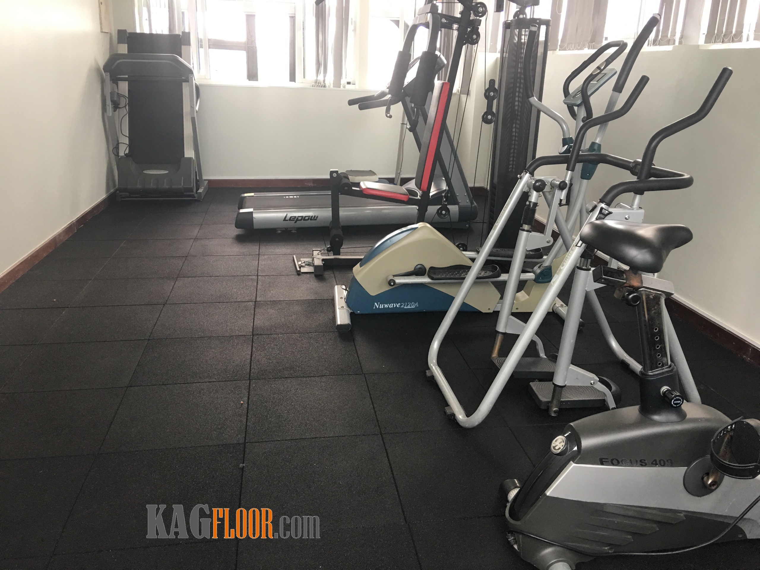 phong-gym-khach-san-sanouva-03.jpg (1.30 MB)