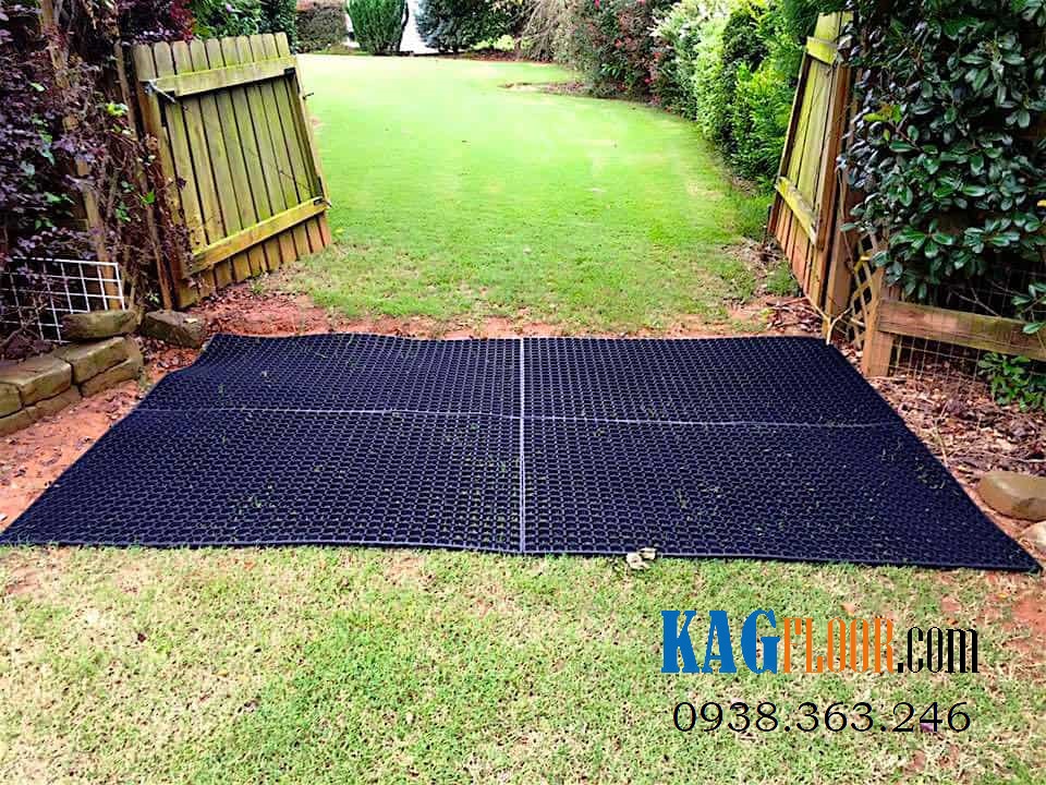 tham-cao-su-trai-co-rubber-grass-mats.jpeg (335 KB)