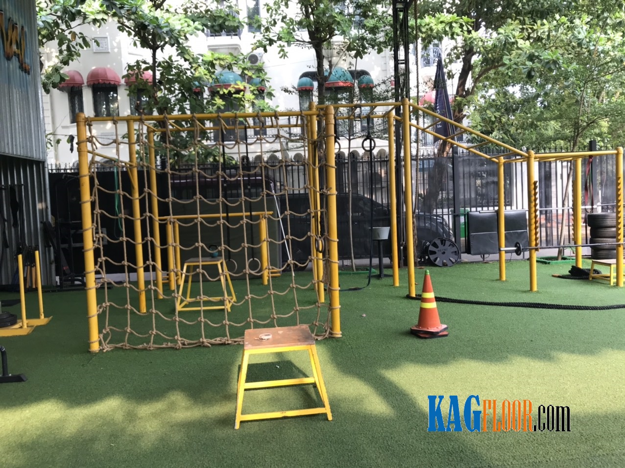 Cỏ nhân tạo gym 420 Fitness Quận 2